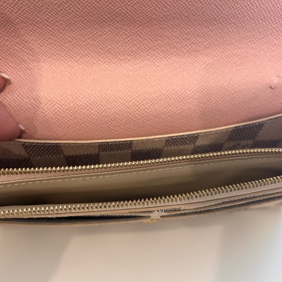 Louis Vuitton Emilie Wallet- Damier Azur Canvas - Picture 3 of 7